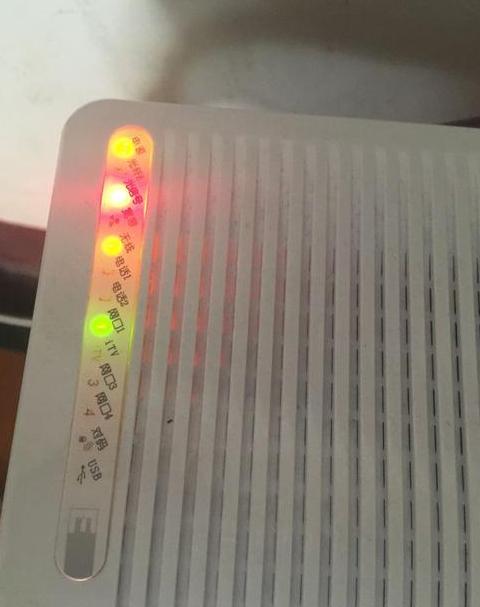 无线路由器灯闪烁原因及正常状态解析