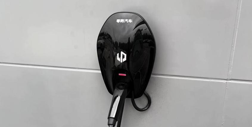 戴尔电脑主机黄灯闪烁原因及解决方法