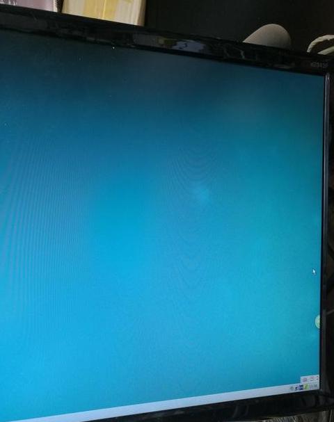 MacBookPro屏幕白斑会扩散吗？详解及处理方法